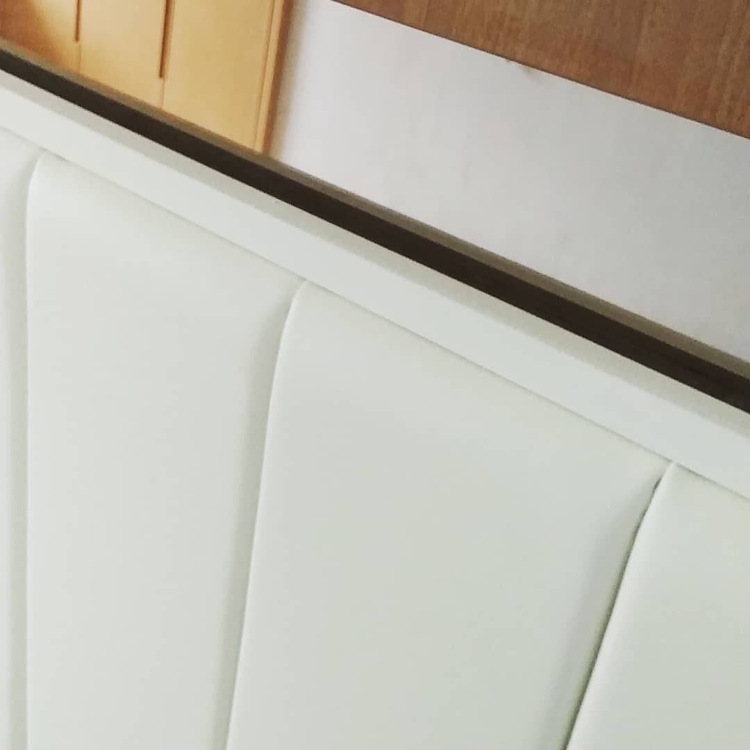 Detail jahitan headboard custom Traplindo